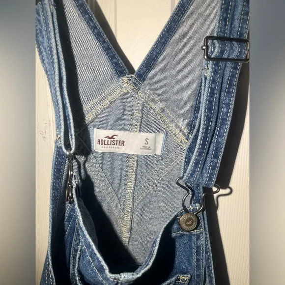 Hollister Women's Blue Denim Overalls - Picture 3 of 3